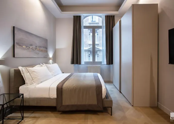 Cavour Suite Apartments